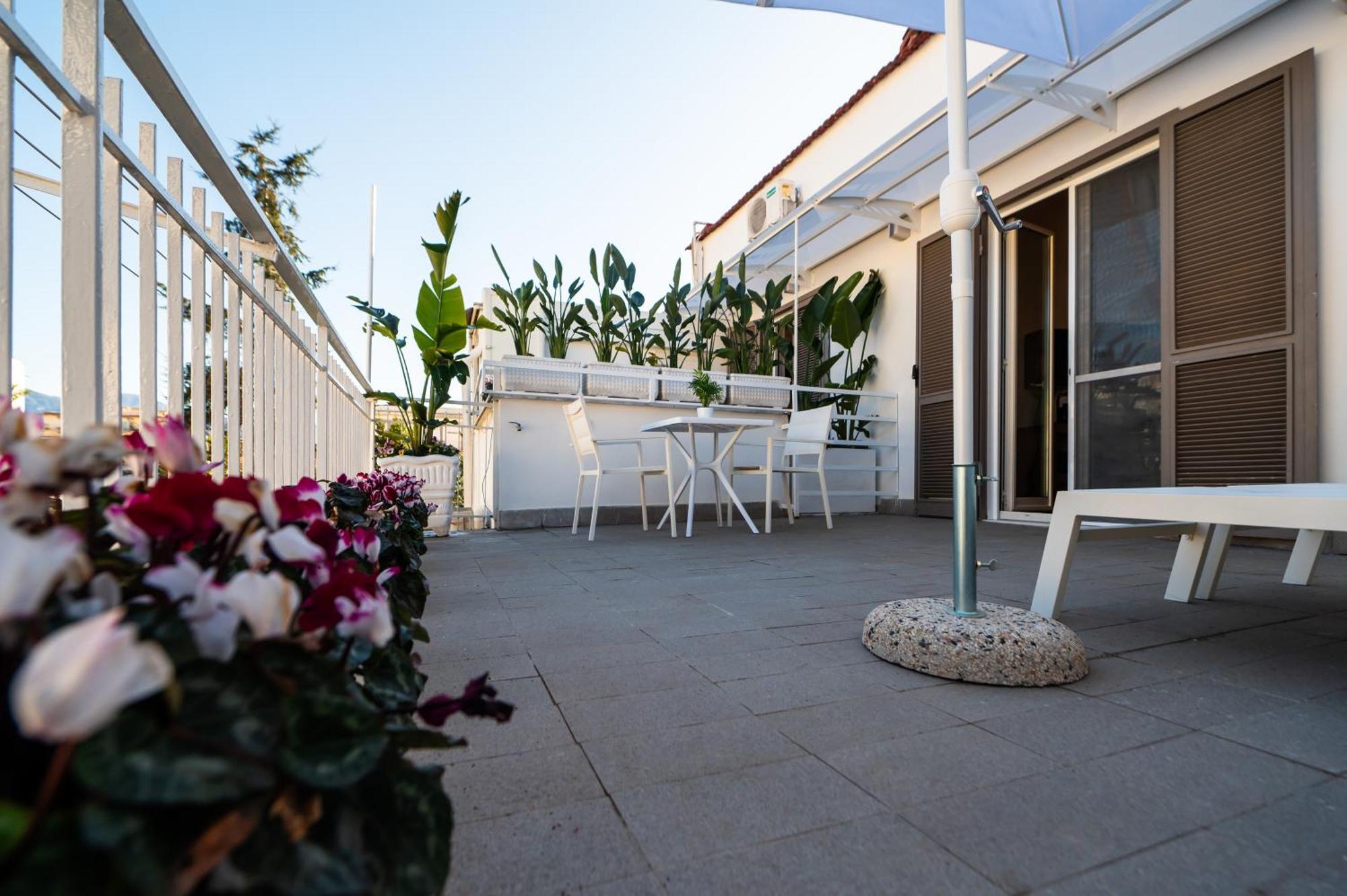 Terra Mia In Piazza Hotel Pompei Exterior photo