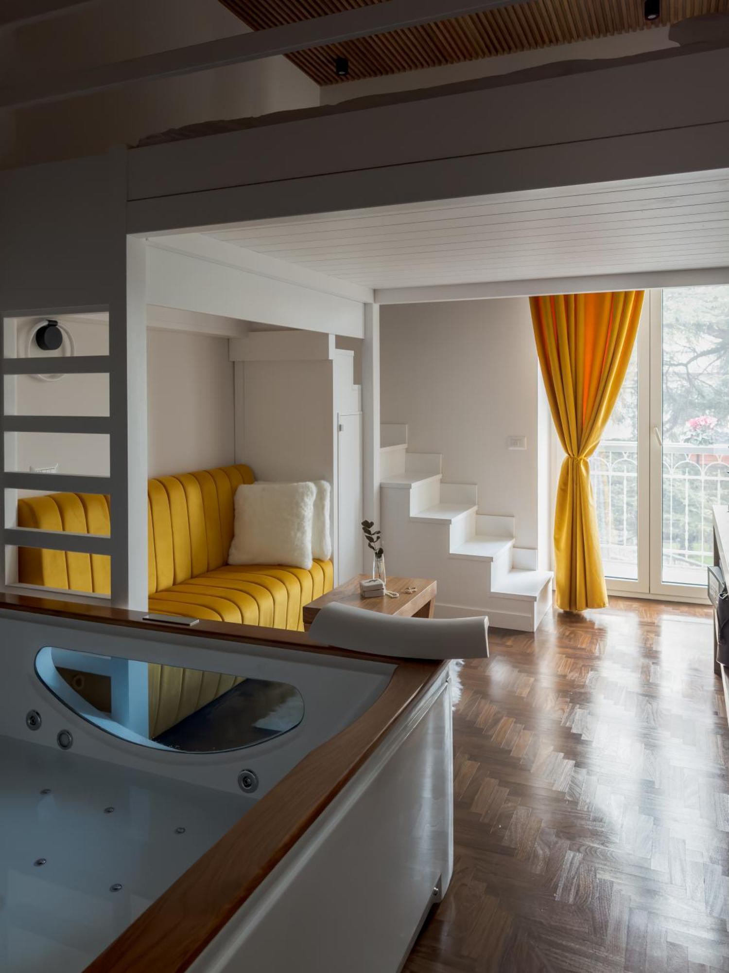 Terra Mia In Piazza Hotel Pompei Exterior photo